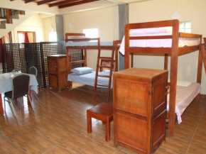 Гостиница Central City Hostel  Канди
